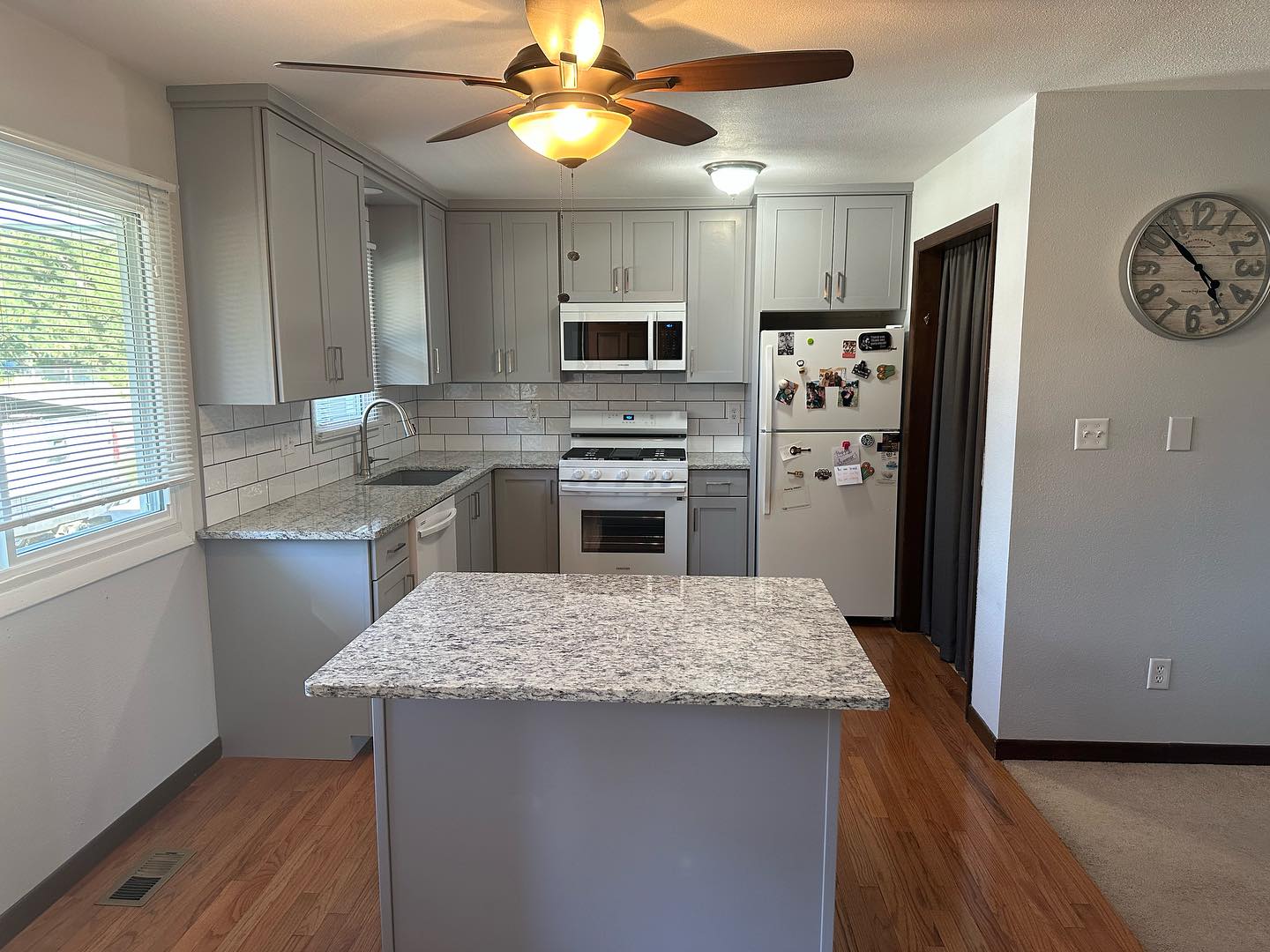 Kitchen or bathroom project